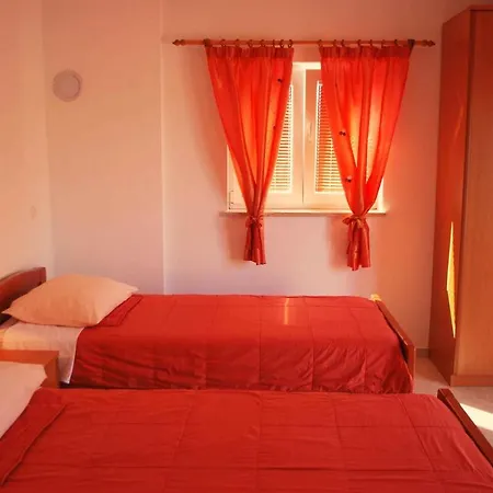 Holiday home In Muntic/istrien 10956 Muntic
